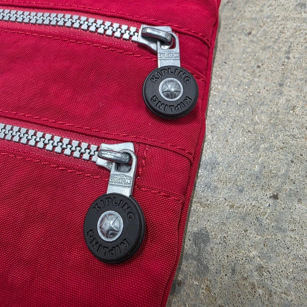 Kipling Red Crossbody Bag Lightweight Travel Purse Shoulder Bag‎